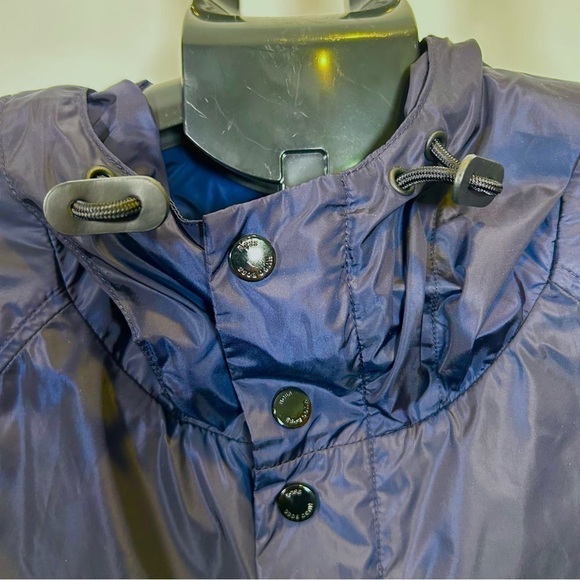 Hugo Boss “Chester” Dark Navy Windbreaker with Hide Away Hood, Size 42R - Picture 6 of 15